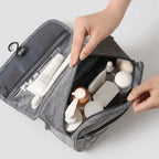 Trousse de toilette suspendue 4L – Nylon 600D – Poche PVC Escale & Voyage