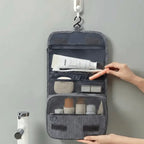 Trousse de toilette suspendue 4L – Nylon 600D – Poche PVC Escale & Voyage
